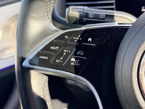 Used 2024 Mercedes-Benz GLS 450 4MATIC image 24