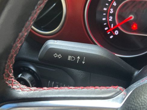 Used 2021 Jeep Gladiator Rubicon AWD/4WD image 37