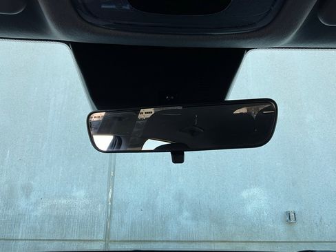 Used 2025 Hyundai Kona SEL image 18