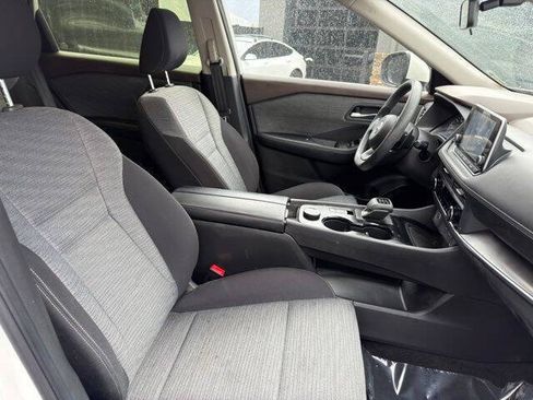 Used 2023 Nissan Rogue SV AWD/4WD image 13