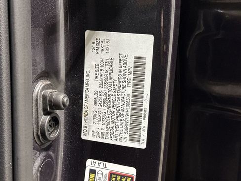 Used 2017 Honda CR-V Touring image 29