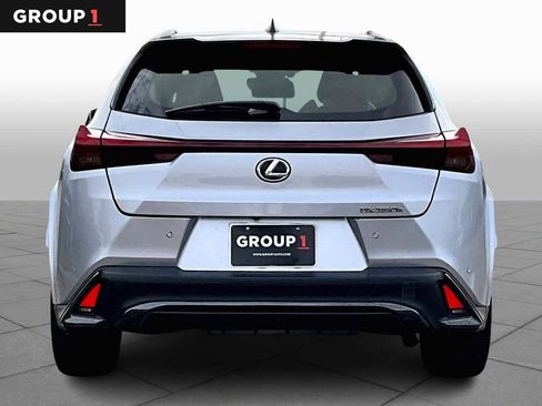 Certified 2024 Lexus UX 250h F Sport image 4