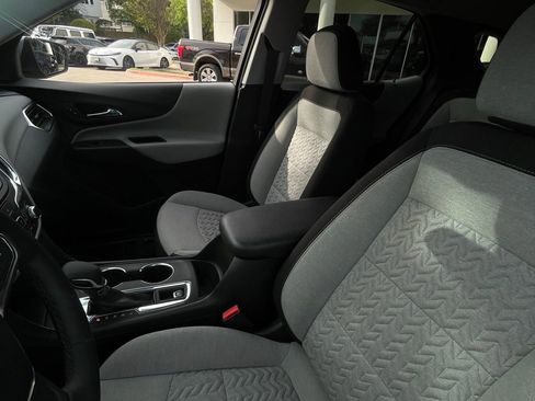 Used 2024 Chevrolet Equinox LT image 22