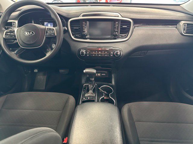 Used 2020 Kia Sorento LX AWD/4WD image 29