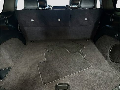 Used 2020 Jeep Grand Cherokee Altitude image 30