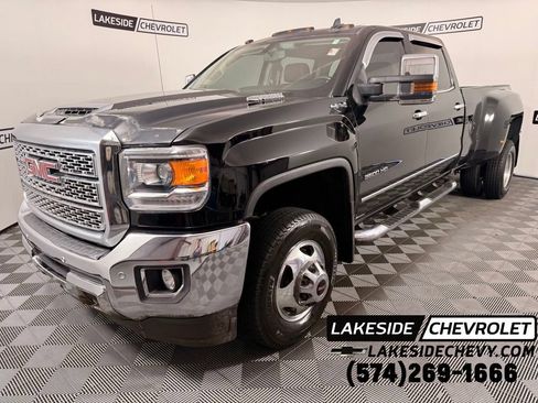 Used 2019 GMC Sierra 3500 SLT AWD/4WD image 1