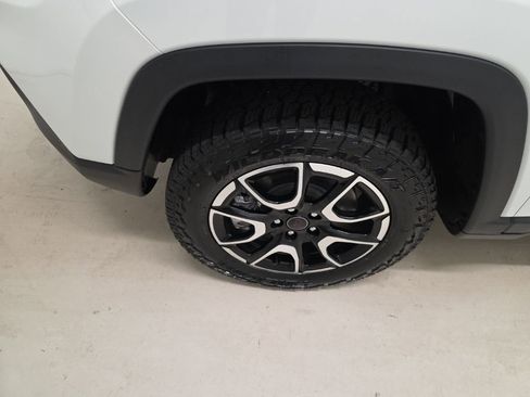 New 2026 Jeep Compass Trailhawk AWD/4WD image 2
