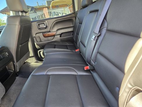Used 2019 GMC Sierra 2500 SLT w/ Duramax Plus Package AWD/4WD image 19