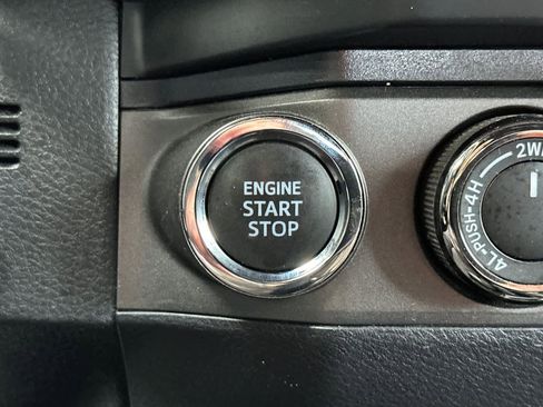 Used 2022 Toyota Tacoma TRD Off-Road w/ Technology Package image 23