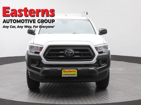 Used 2020 Toyota Tacoma SR RWD image 2