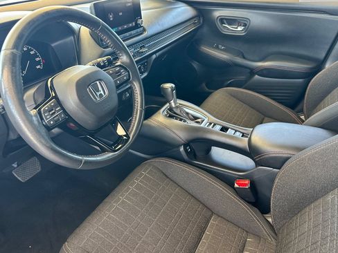 Used 2024 Honda HR-V Sport image 10