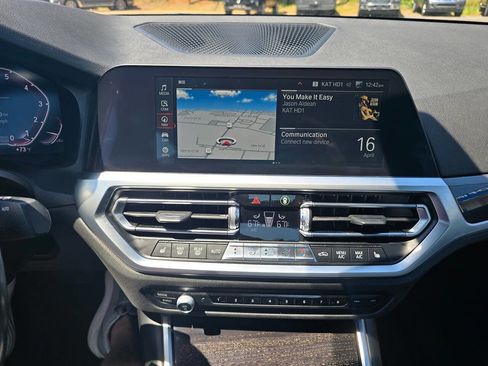 Used 2020 BMW 330i Sedan image 25