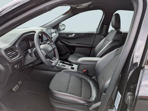 Used 2023 Ford Escape ST-Line w/ Tech Pack #1 FWD image 20