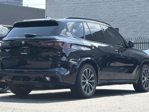 Used 2023 BMW X5 xDrive40i w/ M Sport Package AWD/4WD image 9