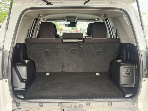 Used 2024 Toyota 4Runner SR5 image 32