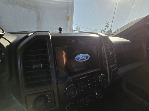 Used 2022 Ford F250 XL w/ STX Appearance Package image 12