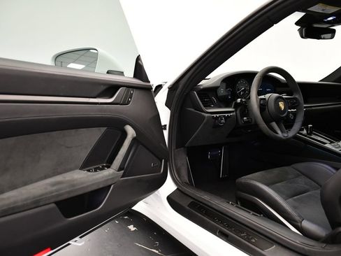 Used 2023 Porsche 911 Carrera GTS image 42