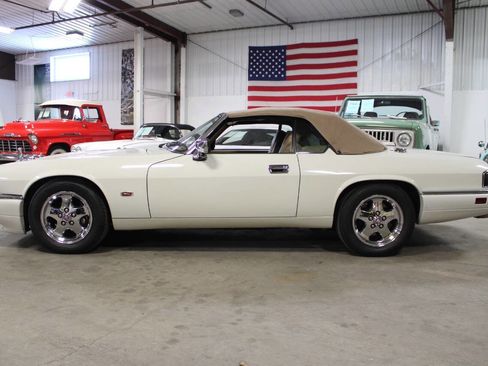 Used 1995 Jaguar XJS 4.0 Convertible image 3