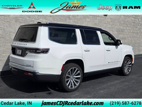 Used 2022 Jeep Grand Wagoneer Series II AWD/4WD image 5