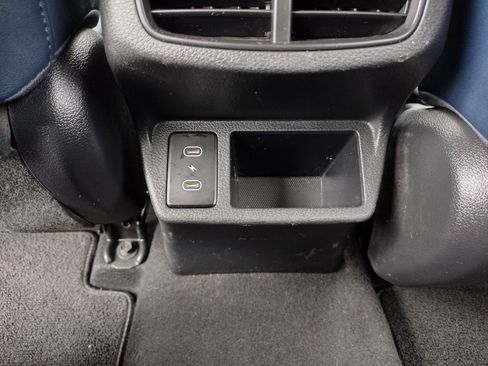 Used 2024 Kia Seltos S AWD/4WD image 19