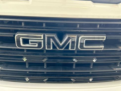 Used 2022 GMC Sierra 1500 Elevation w/ LPO, Elevation Black Package AWD/4WD image 30