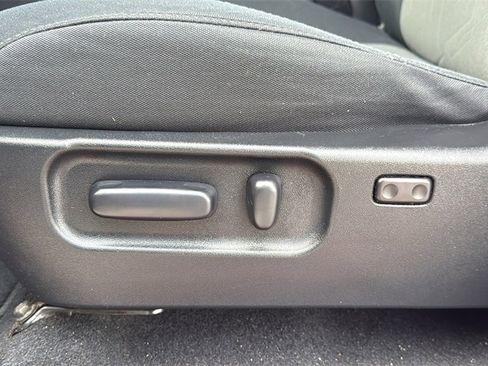 Used 2021 Toyota Tacoma TRD Off-Road image 13