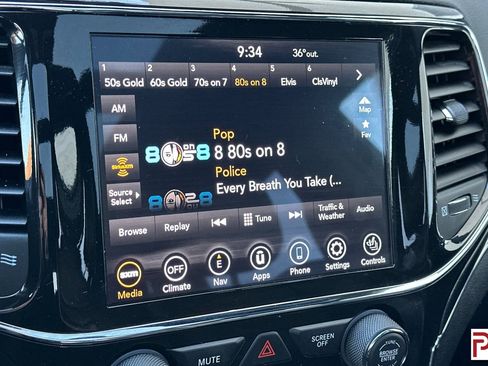 Used 2021 Jeep Grand Cherokee Trailhawk w/ Trailhawk Luxury Group image 23