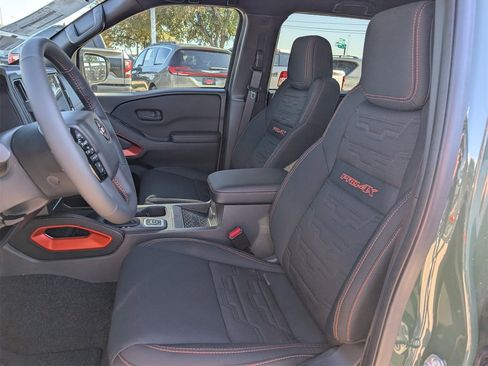 New 2026 Nissan Frontier PRO-4X w/ Pro-4x Convenience Package image 19