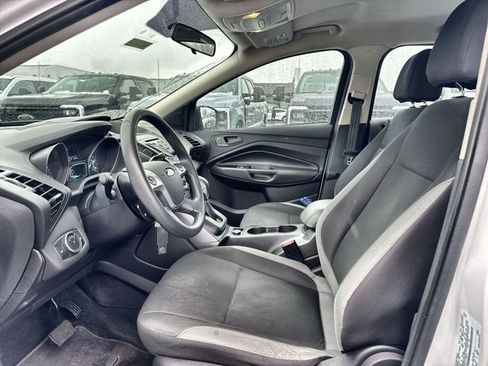 Used 2016 Ford Escape S image 11