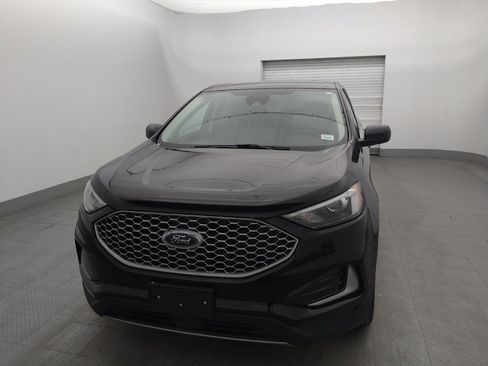 Used 2024 Ford Edge SEL image 15