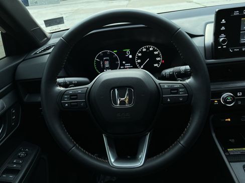 Used 2025 Honda CR-V Sport-L image 24