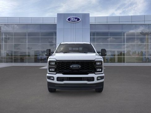 New 2026 Ford F250 XLT w/ XLT Premium Package AWD/4WD image 6