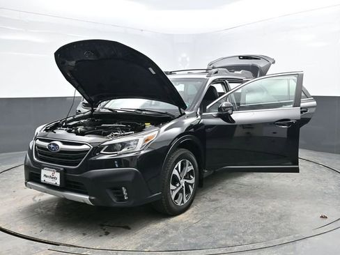 Used 2021 Subaru Outback Limited image 34
