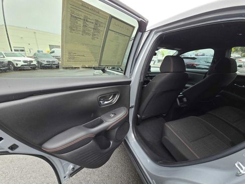 Used 2023 Porsche Macan S AWD/4WD image 45