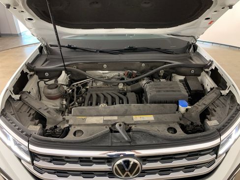 Used 2021 Volkswagen Atlas SEL R-Line image 42