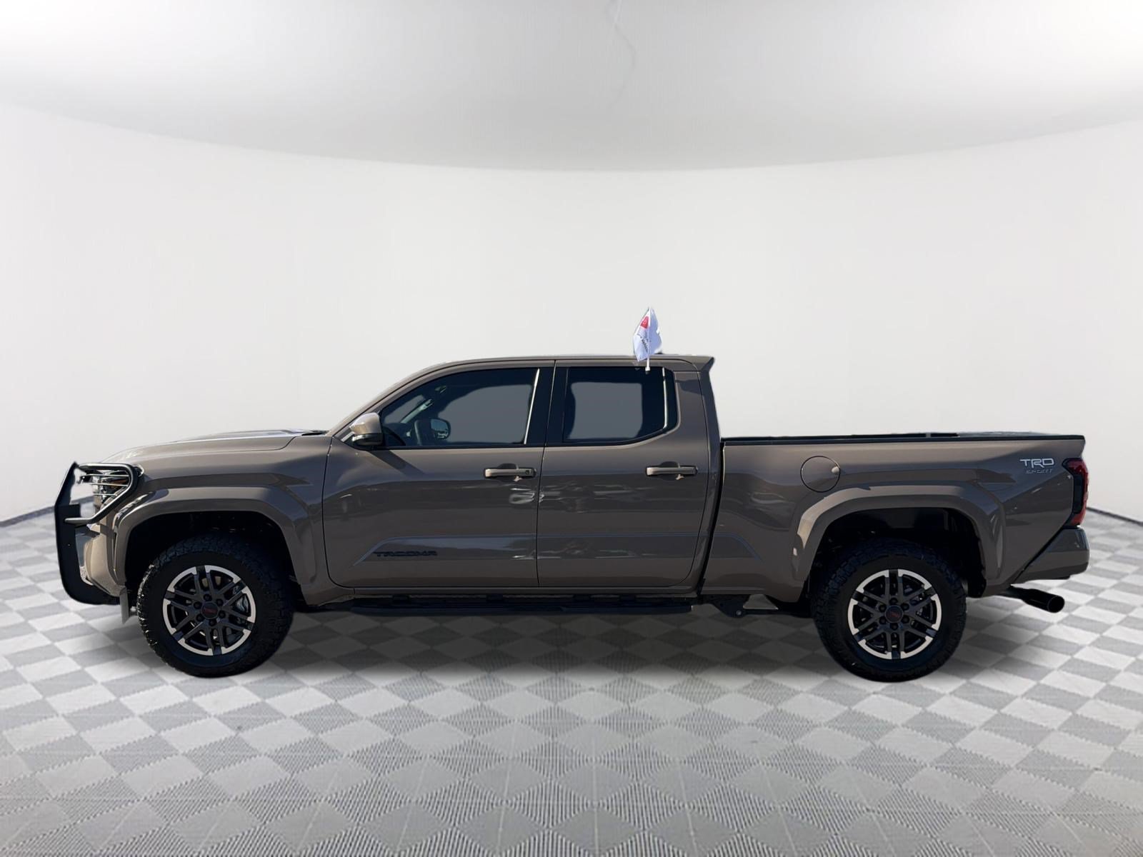 Certified 2026 Toyota Tacoma TRD Sport AWD/4WD image 14
