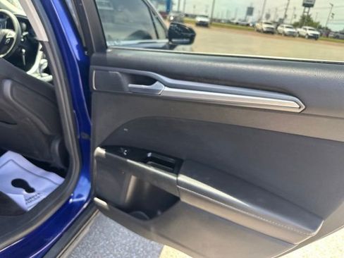 Used 2014 Ford Fusion S FWD image 10