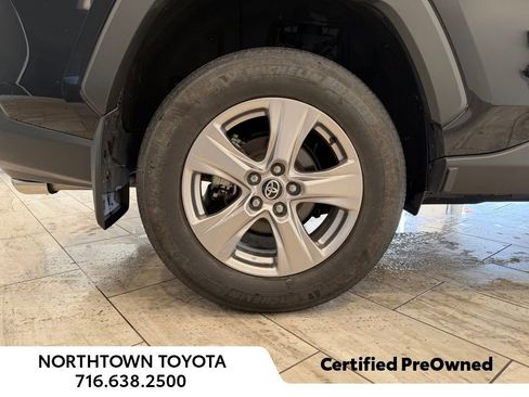 Used 2024 Toyota RAV4 XLE w/ Convenience Package image 13