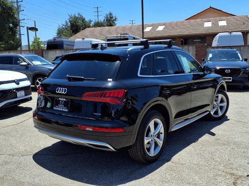 Used 2020 Audi Q5 2.0T Premium w/ Convenience Package AWD/4WD image 5