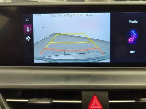 Used 2024 Kia Seltos EX image 17