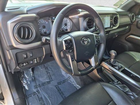 Used 2023 Toyota Tacoma Limited w/ Nightshade Package AWD/4WD image 15