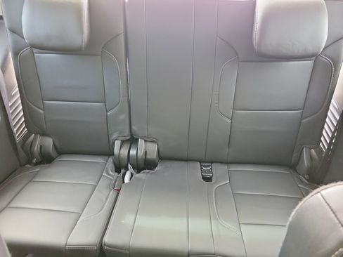 Used 2018 Chevrolet Tahoe LT image 10