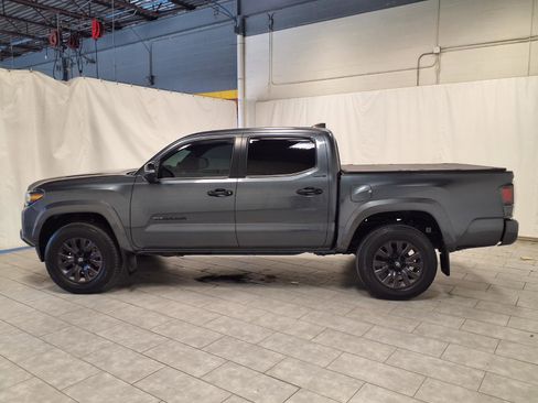 Used 2022 Toyota Tacoma Limited w/ Nightshade Package image 6