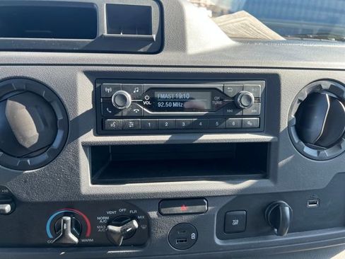 Used 2024 Ford E-350 and Econoline 350 Super Duty w/ Power Windows & Locks Group image 16