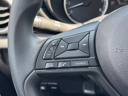 Certified 2025 Nissan Versa S w/ Trunk Package FWD image 17