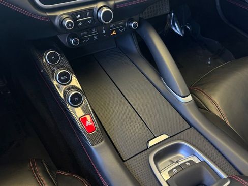 Used 2018 Ferrari GTC4Lusso T image 22