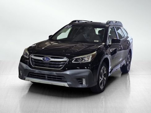 Used 2020 Subaru Outback Limited XT image 3