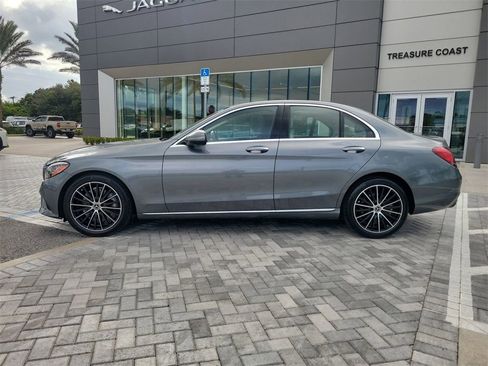 Used 2019 Mercedes-Benz C 300 Sedan image 2