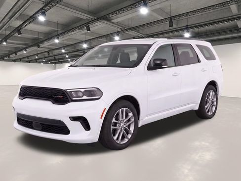Used 2024 Dodge Durango GT RWD image 1