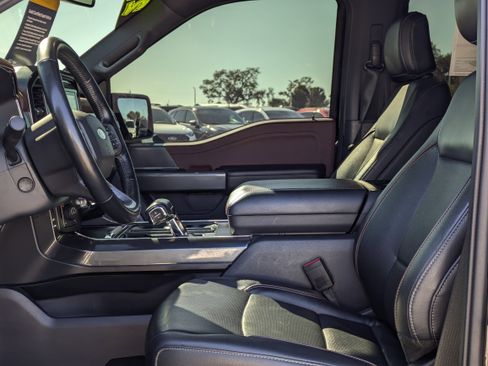 Certified 2023 Ford F150 Lariat w/ Equipment Group 502A High image 21